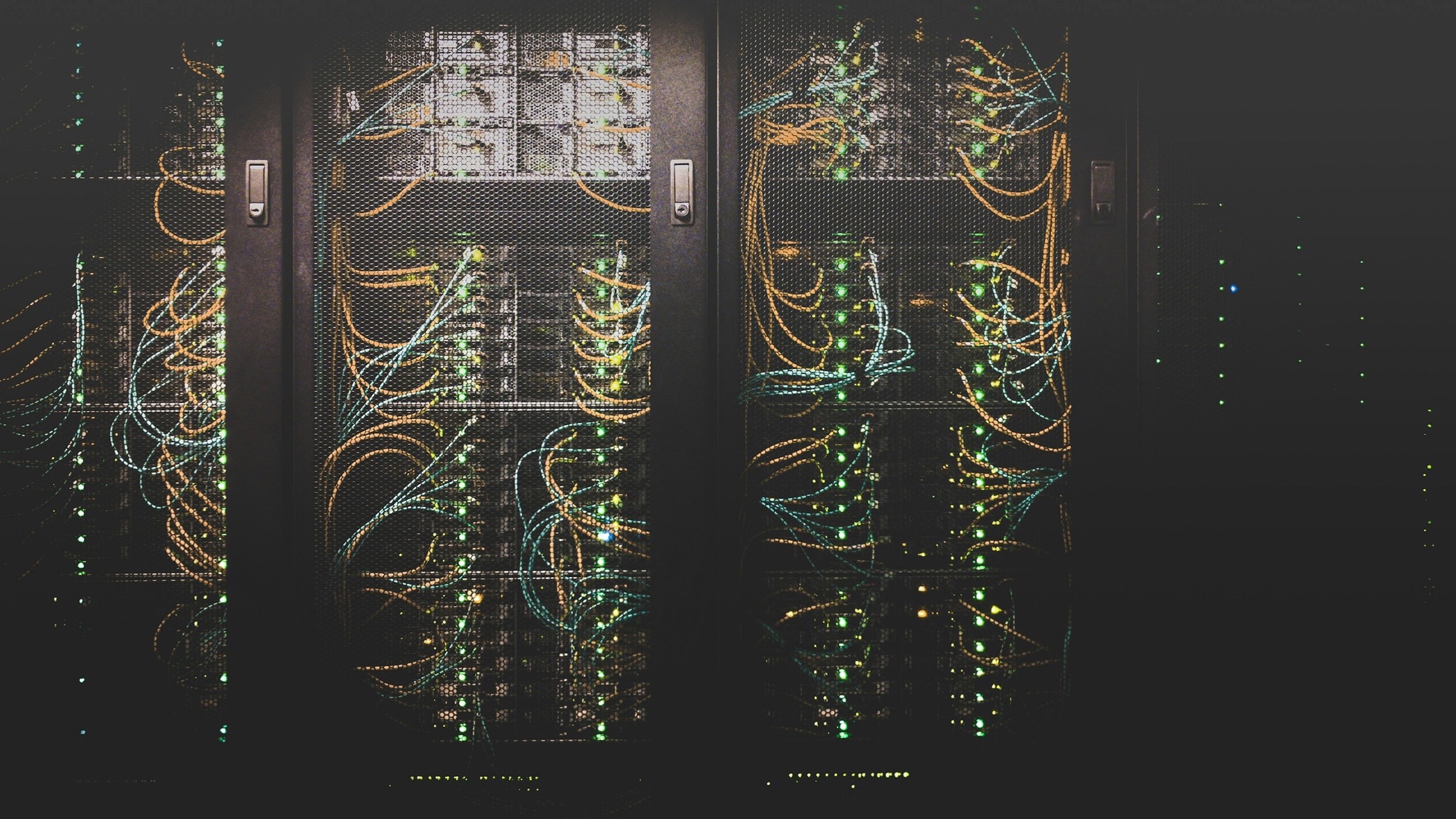 Wie Microsofts DNS-Ausfall von 2001 gemeinsame Router-Fehlerdomänen zum Verantwortlichkeitstest machte