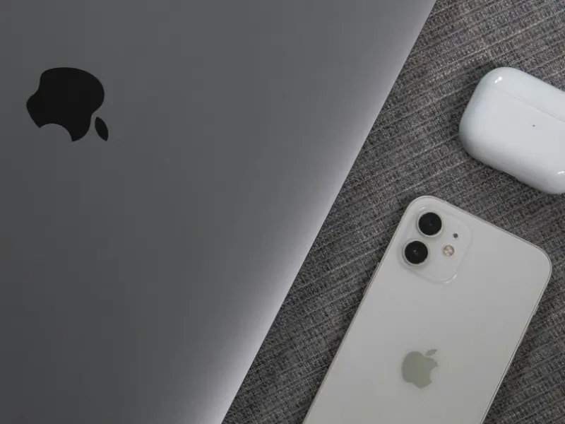 apple