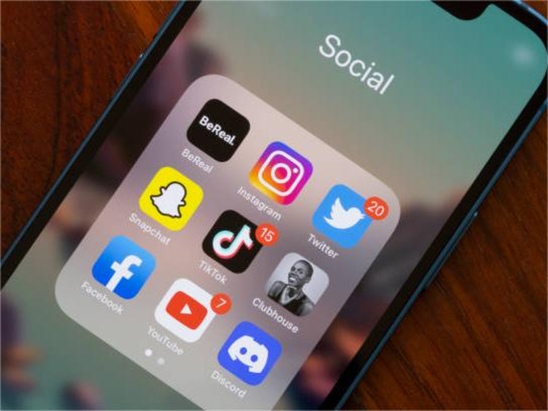 Canadian school boards sue social media giants for nearly $3B