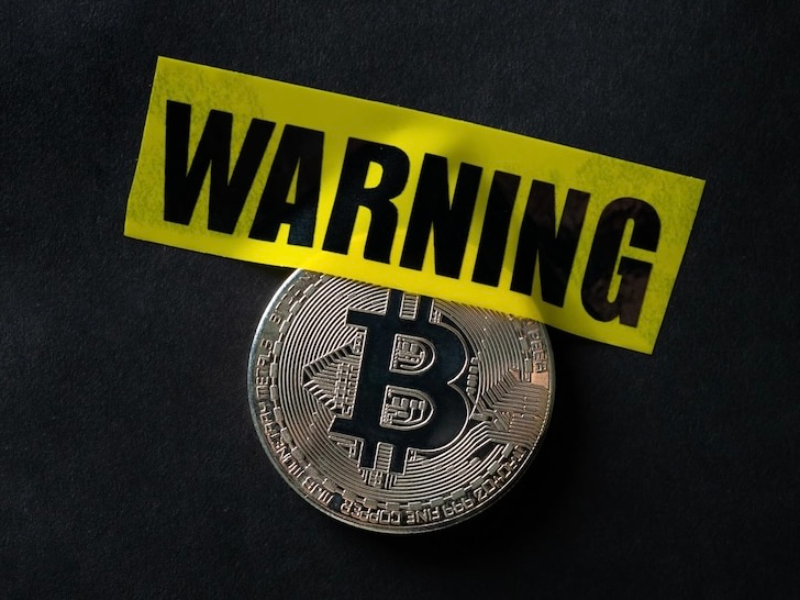 SEC warns Binance