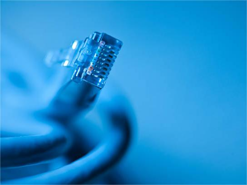 How does cable internet work?