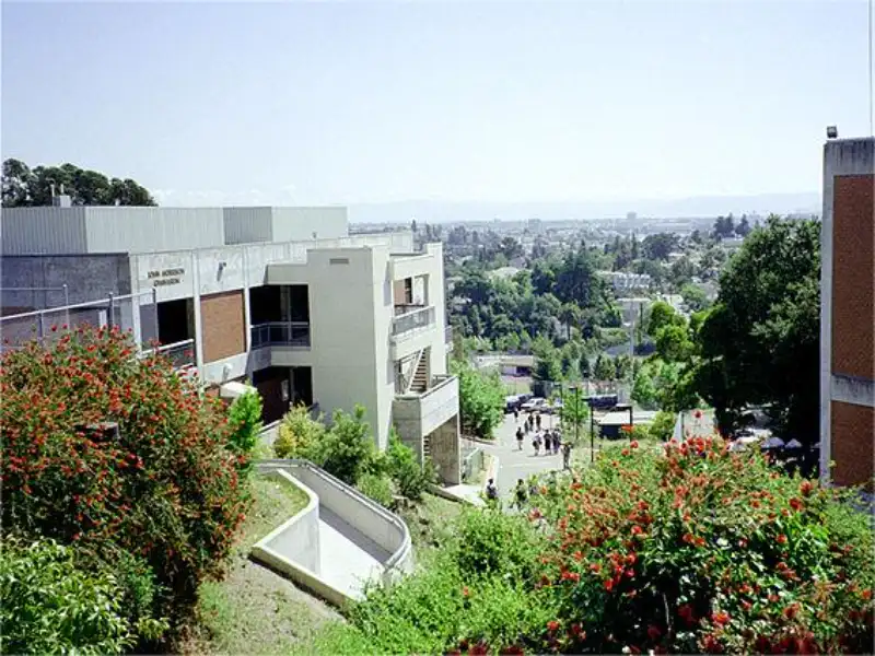 Piedmont-Middle-School-PE-hill