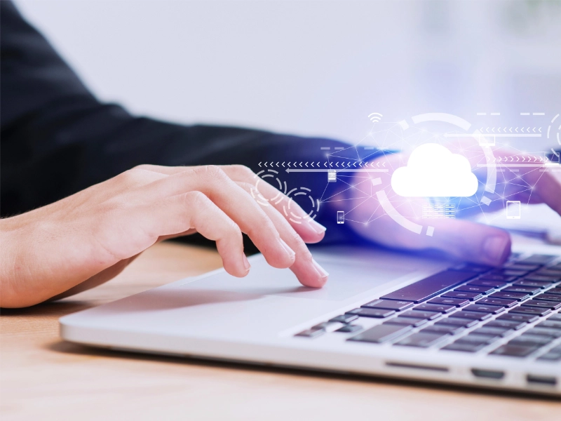 Macquarie-launches-Australian-first-Dell-Azure-hybrid-cloud-offering