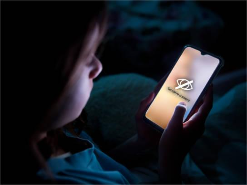 Aussie internet firms get 6 months to draft online child-safety rules