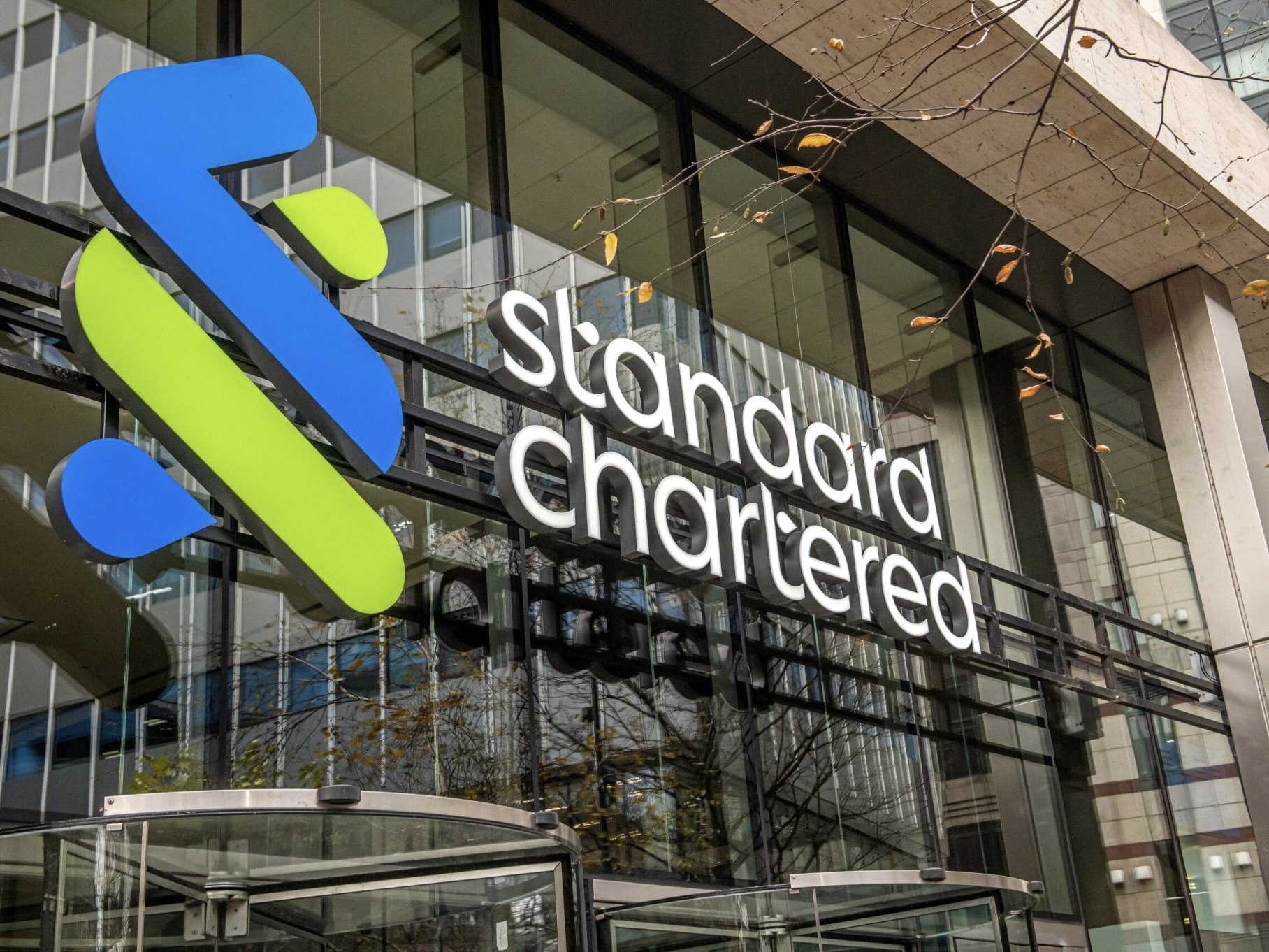 Standard Chartered: Pioneering digital banking and sustainability
