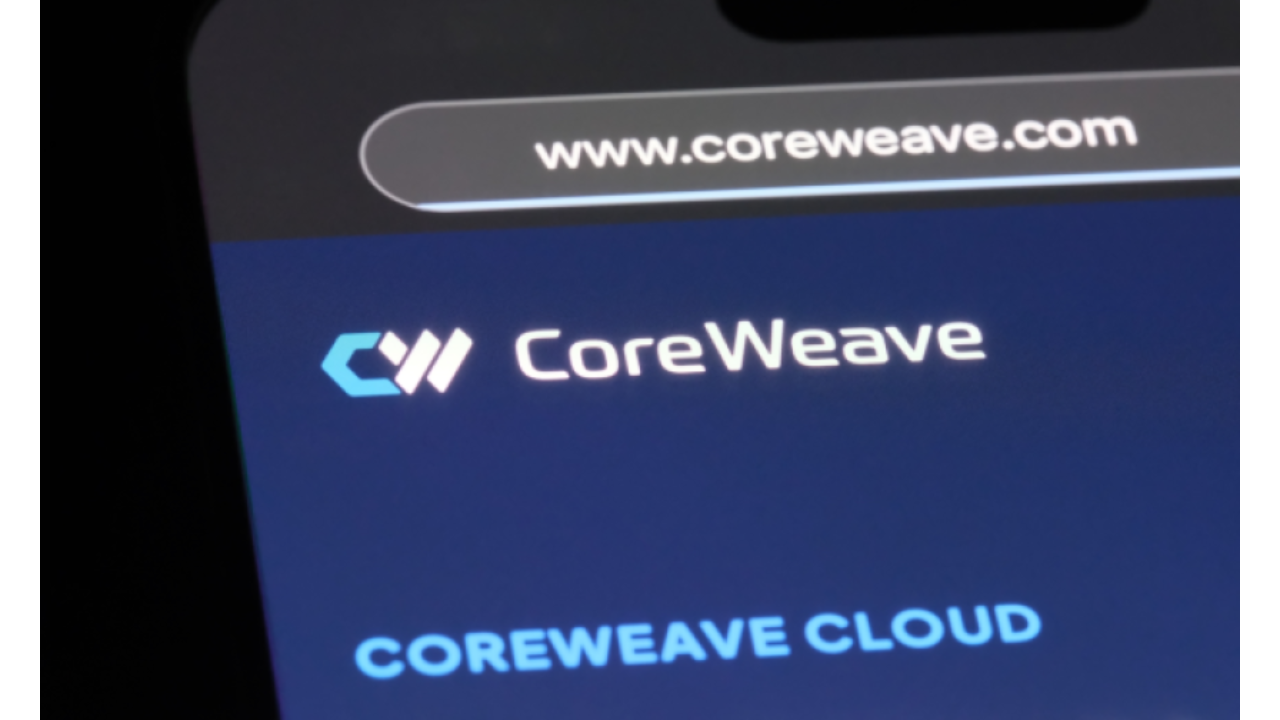 CoreWeave Q2 backlog-AI cloud demand