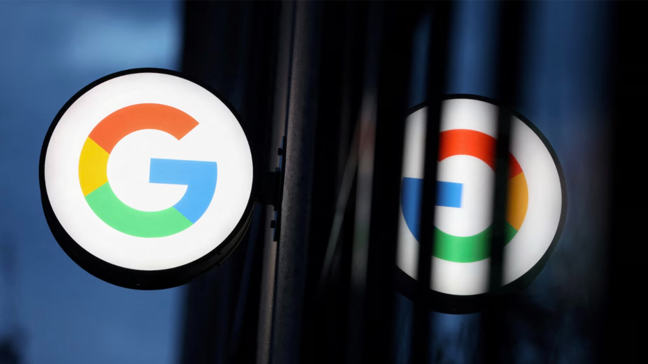 Singapore orders Apple, Google to stop government spoofing