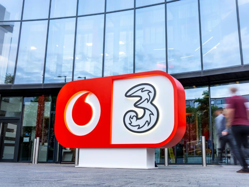 vodafonethree-upgrades-100-rural-masts-under-srn-programme