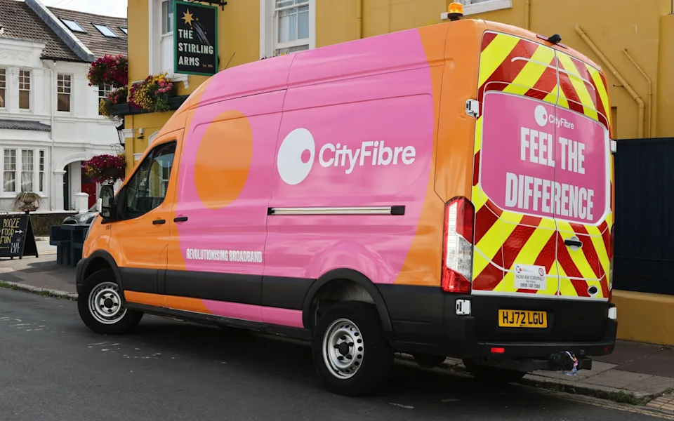 uk-full-fibre-market-turns-to-operational-efficiency-over-expansion