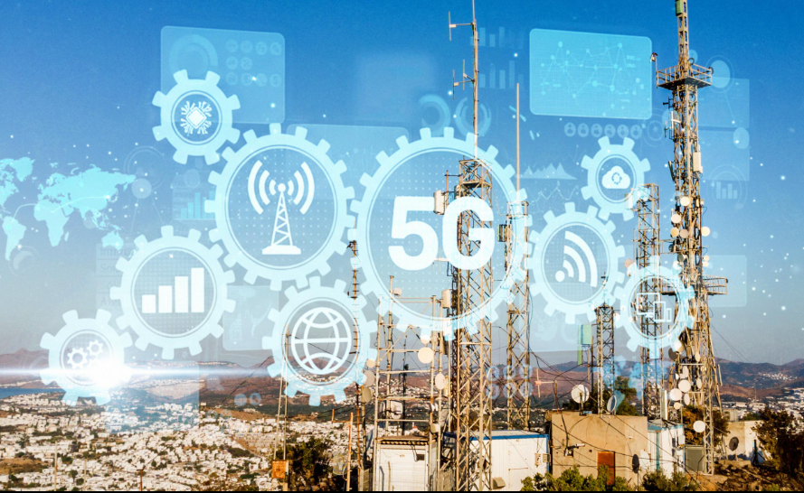 Telecom-tower-with-digital-interface-representing-AI-driven-optimisation