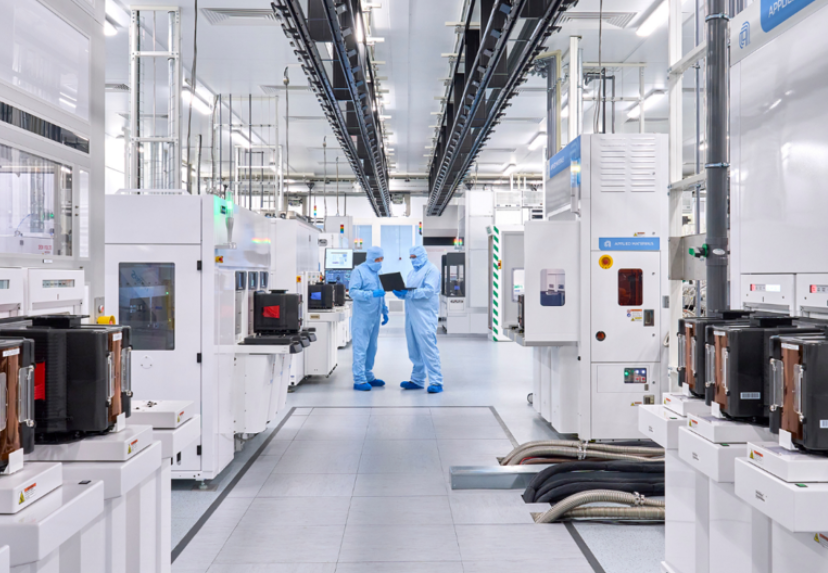Silicon-wafer-used-in-semiconductor-fabrication-inside-cleanroom-manufacturing-facility