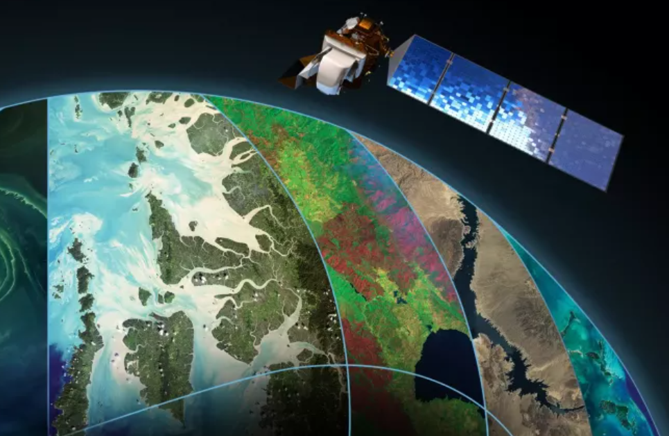 Integrated-satellite-platforms-are-combining-Earth-observation,-IoT-and-connectivity-to-deliver-real-time-data-services