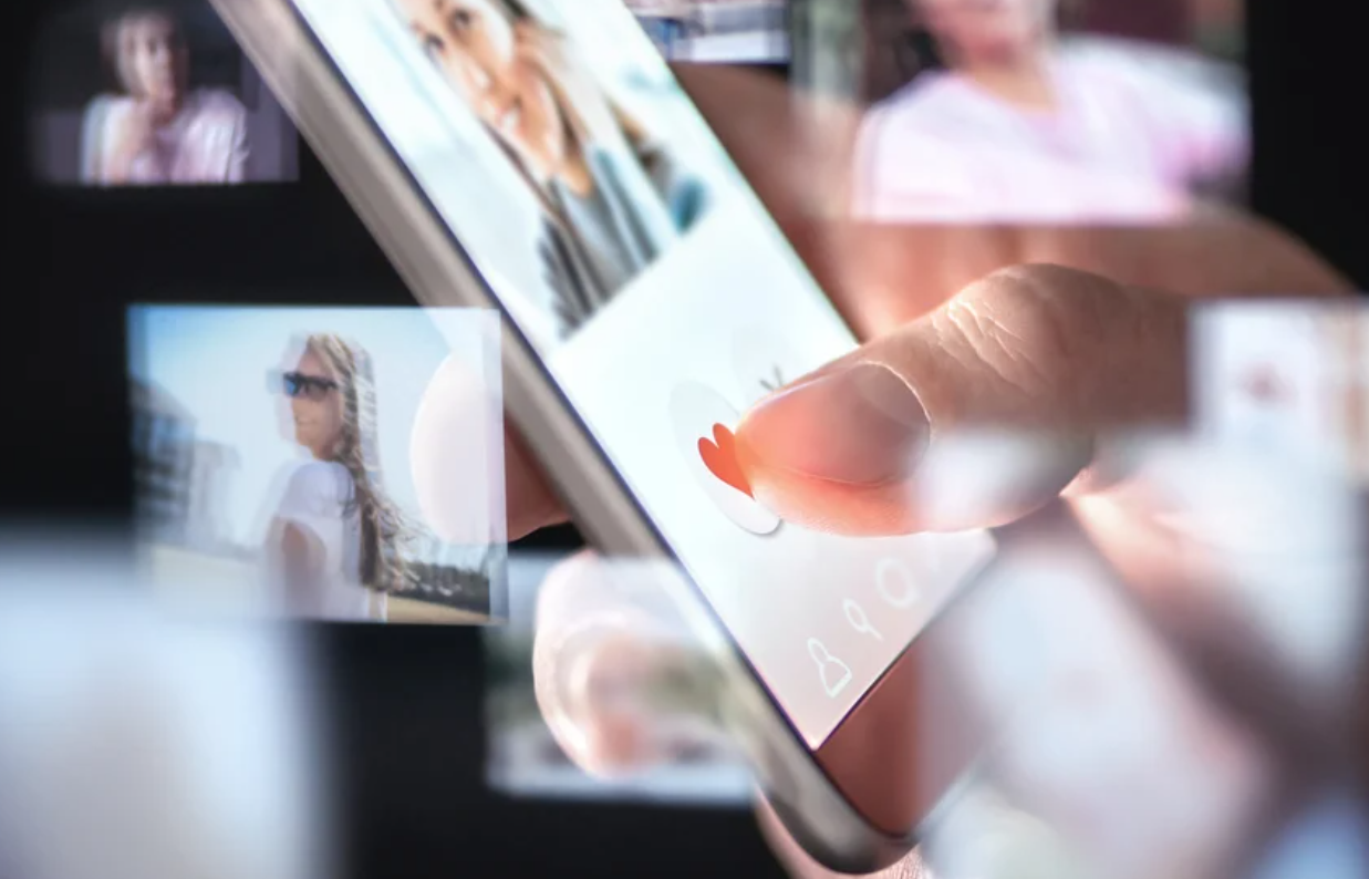 Smartphone-dating-app-leaking-sensitive-user-data-through-digital-network