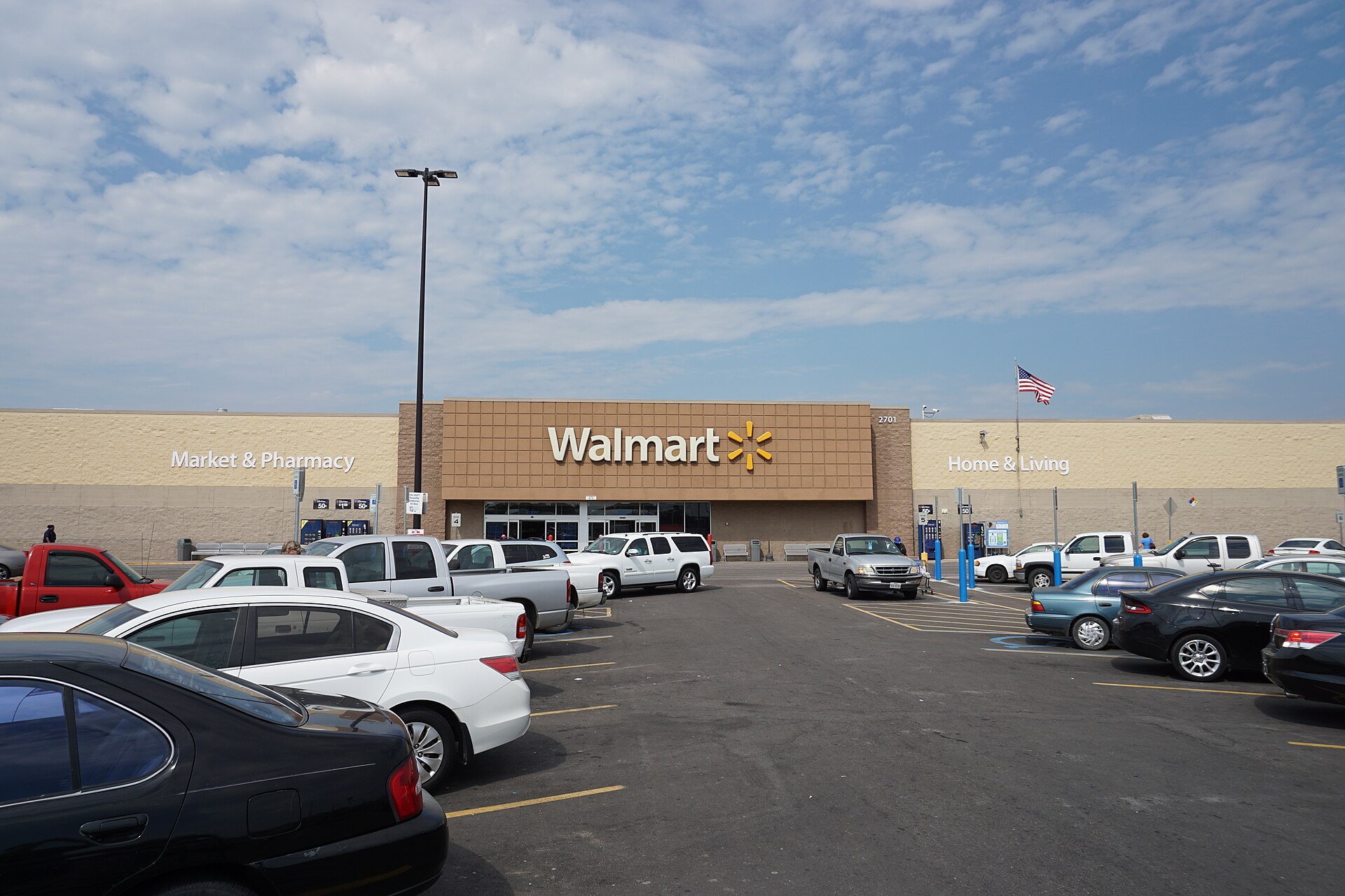 Superficie de control de los TLD de marca de Wal-Mart Stores, Inc.: delegación, RDAP y continuidad en cuatro espacios de nombres