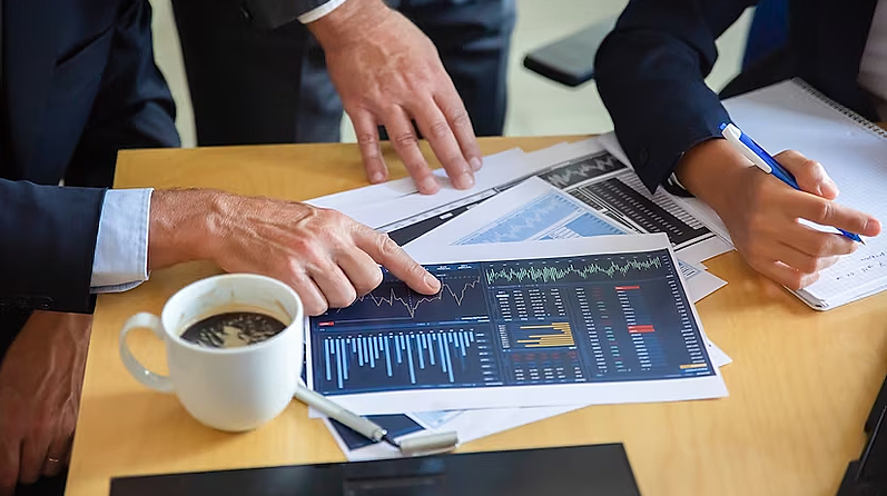 Anonymous-Lawyer-Claims-Unfair-SEC-Behavior:-Lawyer-warns-that-recent-actions-may-undermine-investor-confidence-and-stifle-crypto-growth