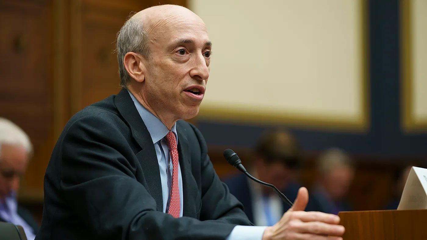 AI-caused-financial-crisis-'nearly-unavoidable'-without-regulation:-SEC-chief