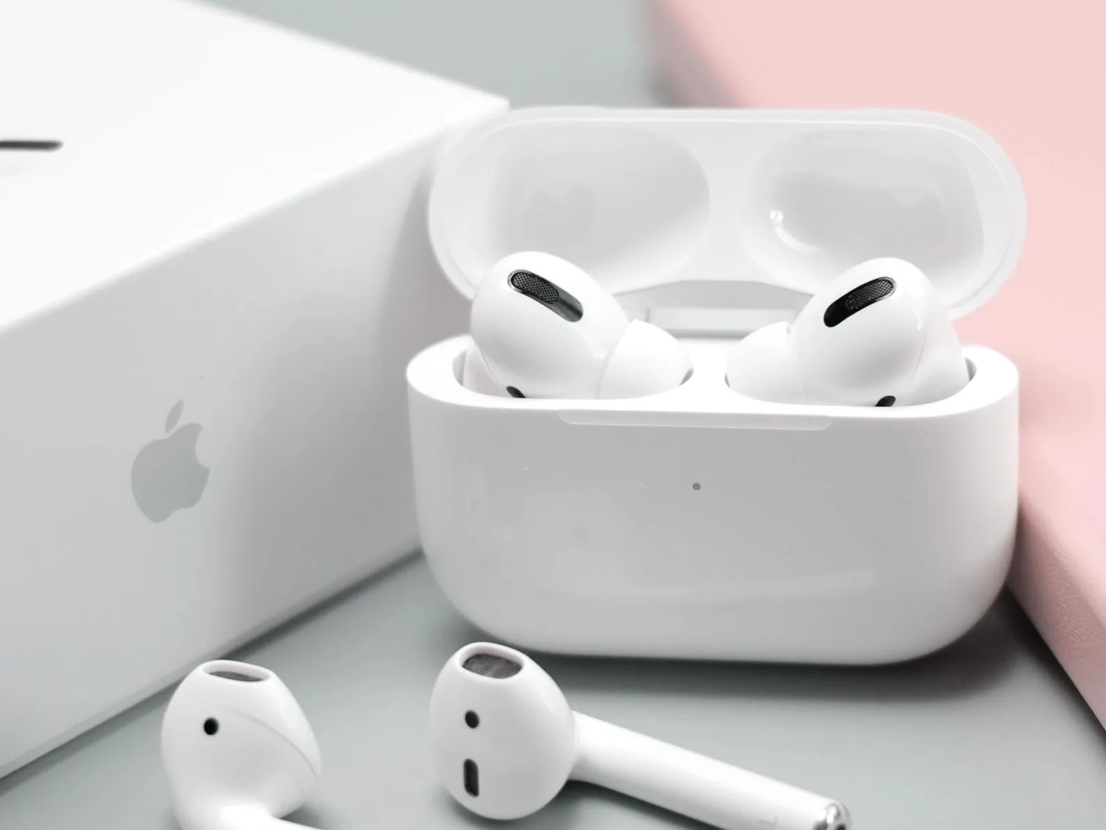 AirPods