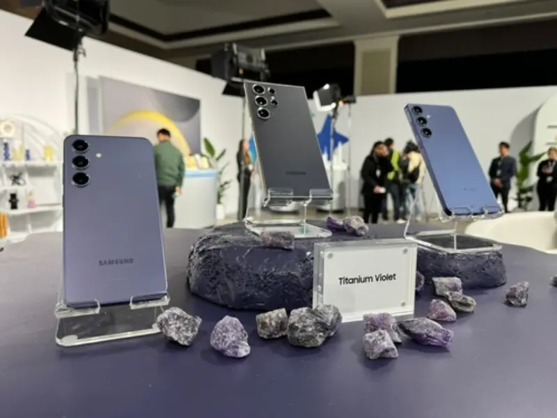 -Samsung- Electronics -releases- Galaxy- S24 -AI -smartphone- in -the- US-