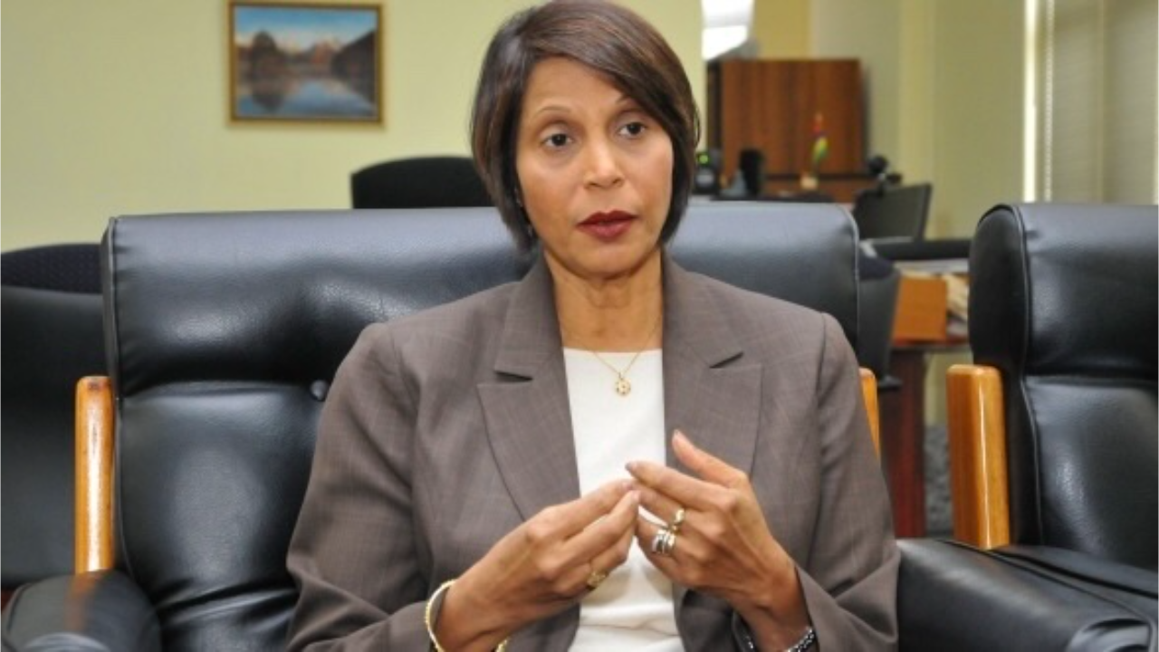Who is Prabha Divanandum Chinien? The role of the Mauritius Registrar of Companies
